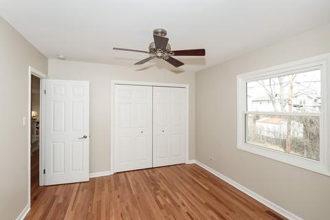 1225 Hassell Cir, Hoffman Estates, IL 60169 photo 14
