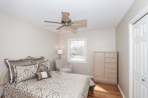 1225 Hassell Cir, Hoffman Estates, IL 60169 photo 11