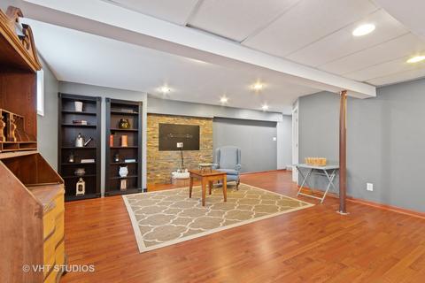 2834 Colonial Dr, Elgin, IL 60123 photo 21