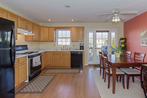 36 Rounds Rd, Bloomington, IL 61704 photo 8
