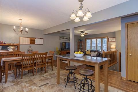 110 Sandra Ln, Normal, IL 61761 photo 12