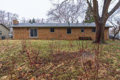 18 Grandview Dr, Normal, IL 61761 photo 41