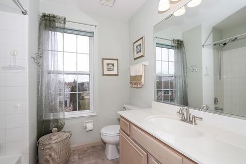 1340 Newcastle Ln, Bartlett, IL 60103 photo 26