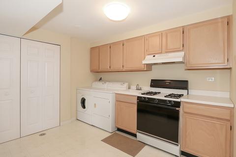 1340 Newcastle Ln, Bartlett, IL 60103 photo 32