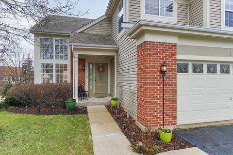 1340 Newcastle Ln, Bartlett, IL 60103 photo 2