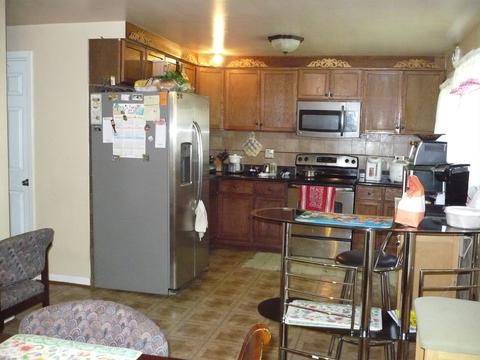 8907 Robin Dr, Des Plaines, IL 60016 photo 8
