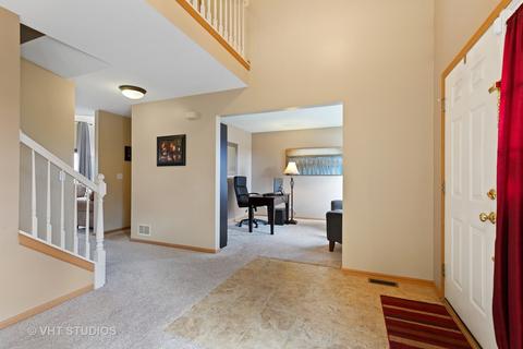 401 Diamondback Way, Algonquin, IL 60102 photo 4