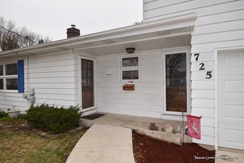 725 Eklund Ave, Geneva, IL 60134 photo 2