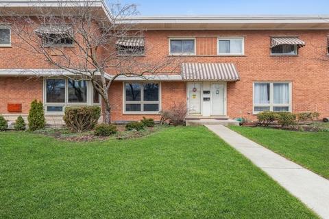 1006 N Wheeling Rd, Mount Prospect, IL 60056 photo 2