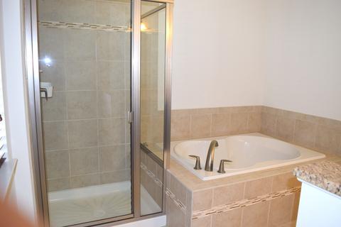 1222 Falcon Ridge Dr, Elgin, IL 60124 photo 11