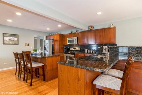 715 W Sable Dr, Addison, IL 60101 photo 4