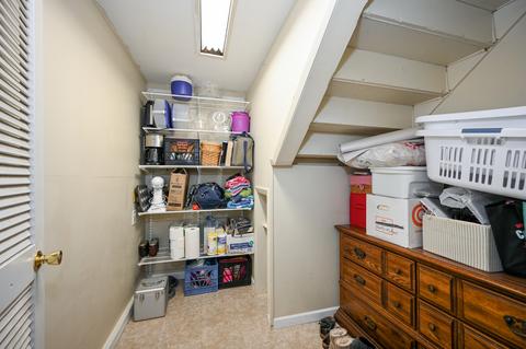 1280 Kent Ct, Wheaton, IL 60189 photo 20