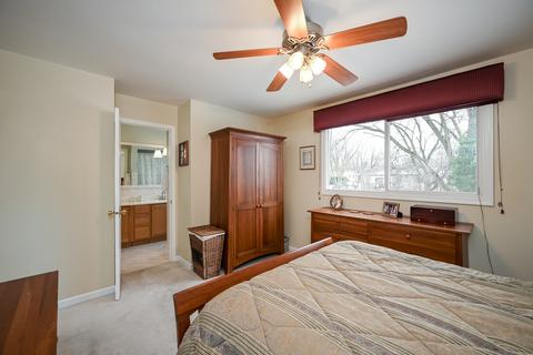 1280 Kent Ct, Wheaton, IL 60189 photo 12