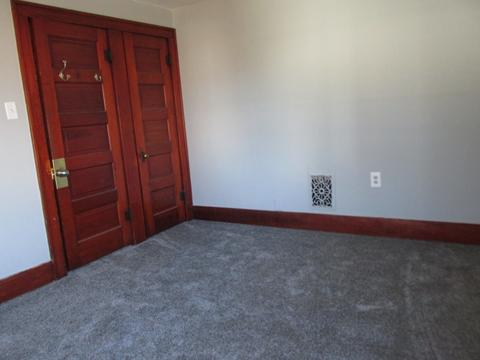 403 E 2nd St, Sterling, IL 61081 photo 9