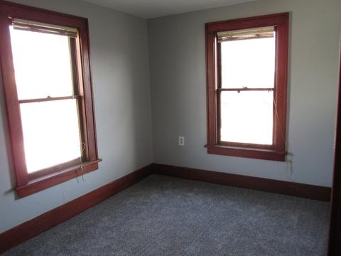 403 E 2nd St, Sterling, IL 61081 photo 7