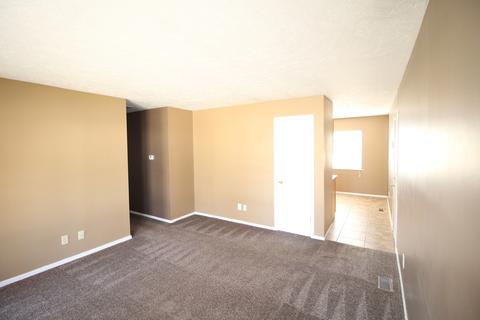 1409 Kingsridge Dr, Normal, IL 61761 photo 6