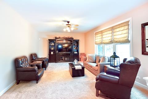 1522 Bridle Ln, Bartlett, IL 60103 photo 5