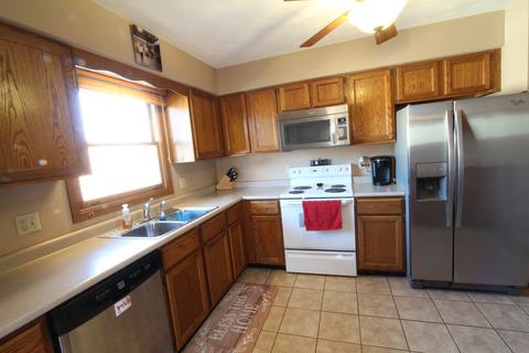 1418 Godfrey Dr, Normal, IL 61761 photo 17