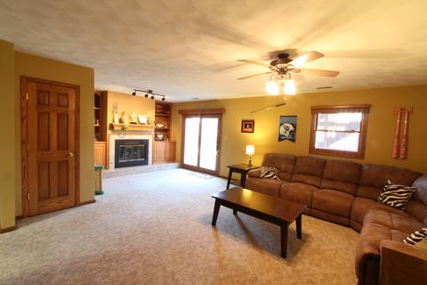 1418 Godfrey Dr, Normal, IL 61761 photo 4