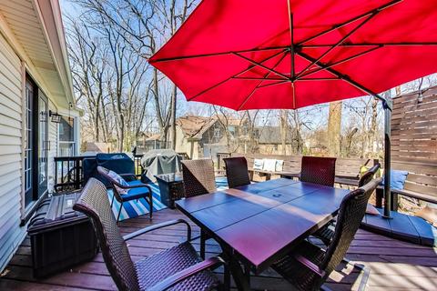 4100 Oaksbury Ln, Rolling Meadows, IL 60008 photo 42