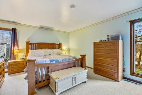 10 W Rawson Bridge Rd, Oakwood Hills, IL 60013 photo 8