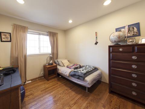 1109 Irwin Ave, Des Plaines, IL 60018 photo 14