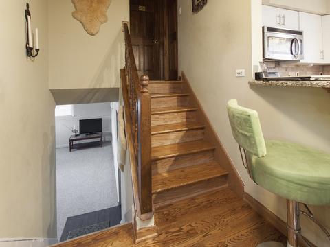 1109 Irwin Ave, Des Plaines, IL 60018 photo 11