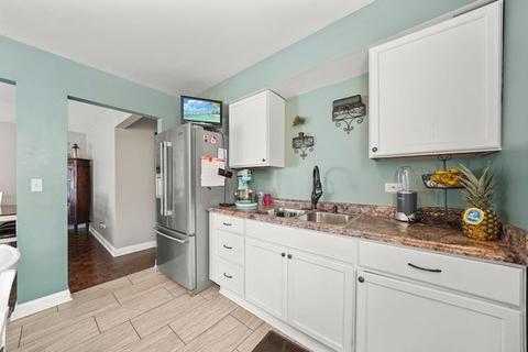 3737 W 77th St, Chicago, IL 60652 photo 11