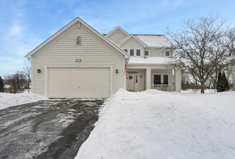 2504 Pinehurst Dr, Aurora, IL 60506 photo 1