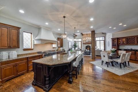 1025 E Hillside Rd, Naperville, IL 60540 photo 8