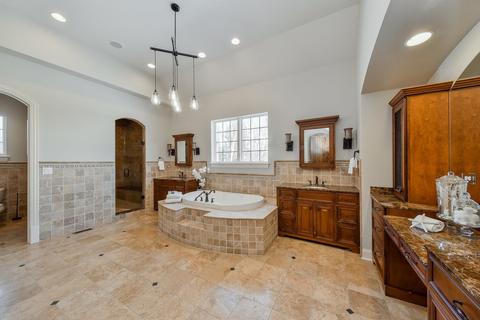 1025 E Hillside Rd, Naperville, IL 60540 photo 17