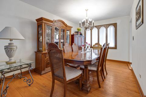 253 Denver Dr, Des Plaines, IL 60018 photo 6
