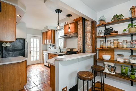 1044 Garner Ave, Wheaton, IL 60187 photo 11