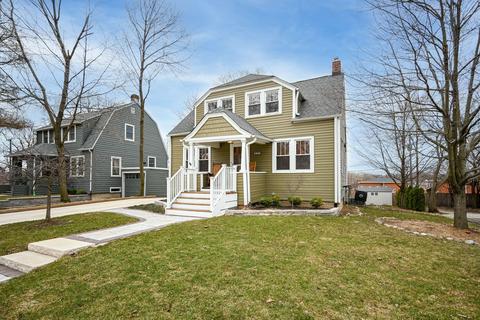 1044 Garner Ave, Wheaton, IL 60187 photo 5