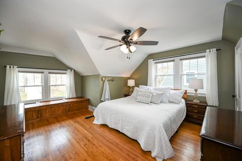 1044 Garner Ave, Wheaton, IL 60187 photo 17