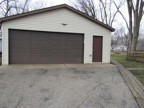3530 Ashland Ave, Steger, IL 60475 photo 2