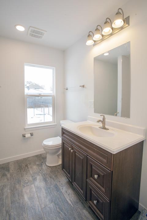 793 Stewart Ave, Elgin, IL 60120 photo 10