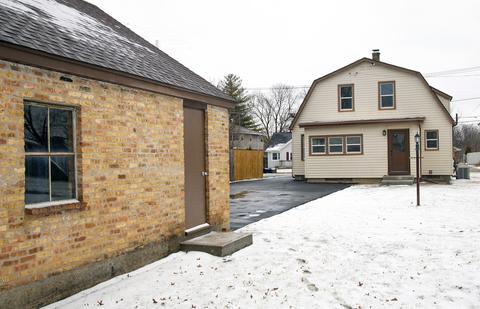 793 Stewart Ave, Elgin, IL 60120 photo 27