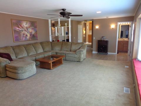 505 Bell Dr, Des Plaines, IL 60016 photo 15