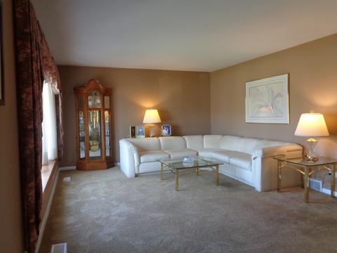 505 Bell Dr, Des Plaines, IL 60016 photo 7