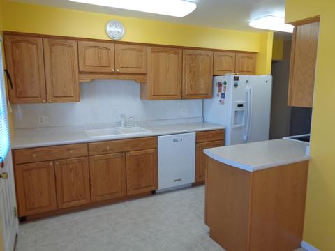 505 Bell Dr, Des Plaines, IL 60016 photo 8