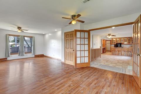 115 Cass St, Spring Grove, IL 60081 photo 10