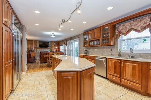 1960 Peach Tree Ln, Algonquin, IL 60102 photo 7