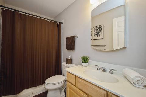 2460 Violet St, Glenview, IL 60026 photo 13