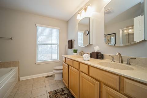 2460 Violet St, Glenview, IL 60026 photo 16