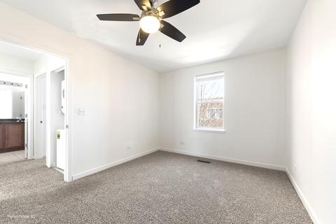 834 E 42nd Pl #2, Chicago, IL 60653 photo 15
