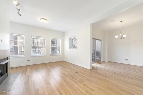 834 E 42nd Pl #2, Chicago, IL 60653 photo 3