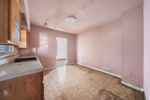 31 E 152nd St, Harvey, IL 60426 photo 11