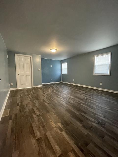 185 E Cermak Rd, Braidwood, IL 60408 photo 10