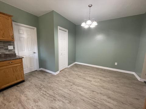 185 E Cermak Rd, Braidwood, IL 60408 photo 5